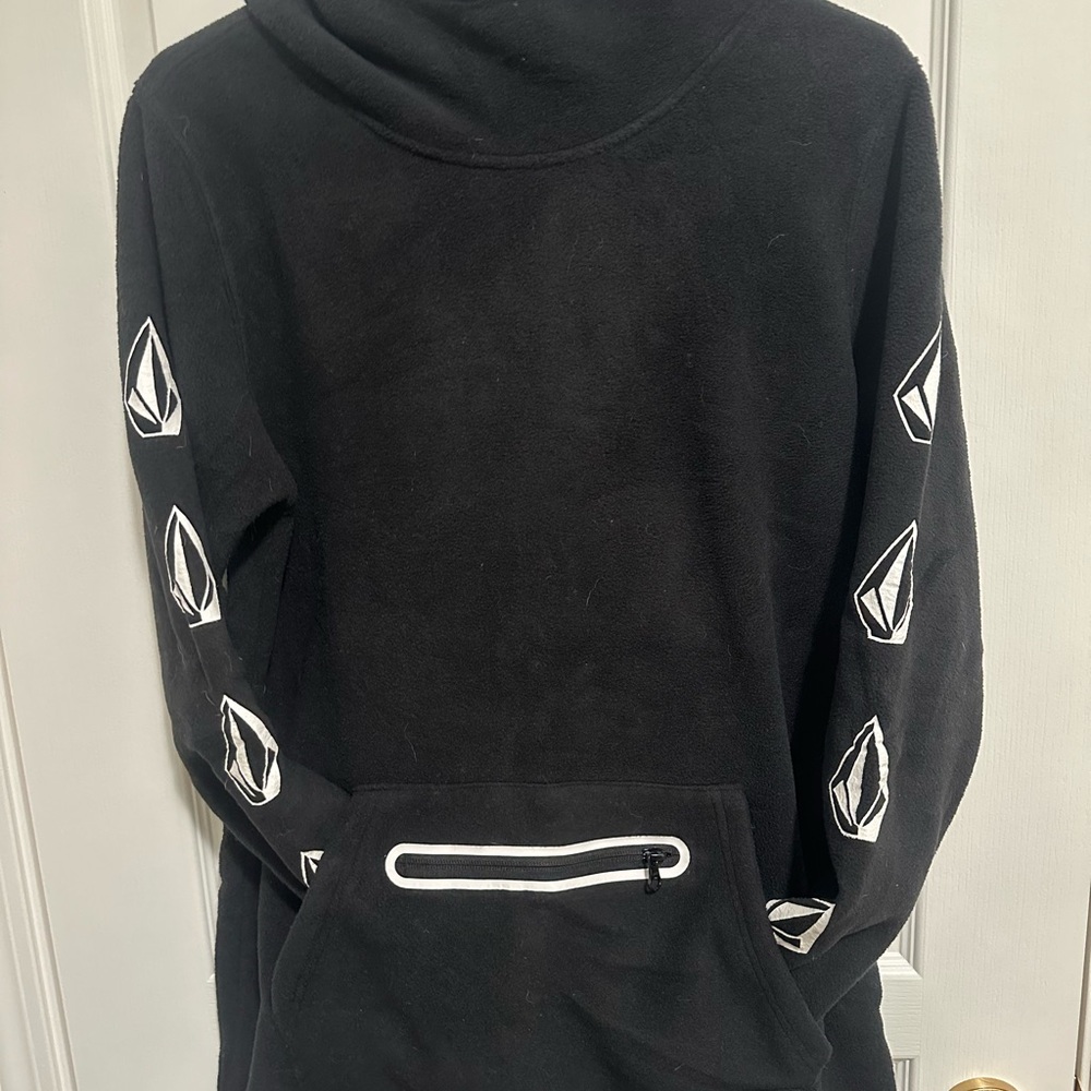 Volcom Black Hooded Men's Sweater with Logo Accents